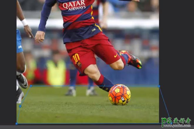 Photoshop设计简洁大气的梅西足球海报,足球明