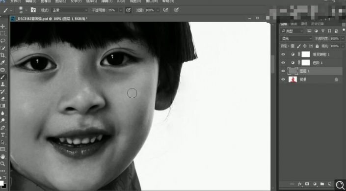 PS创意儿童照制作教程：打造新春贺喜主题风格的儿童摄影照片。