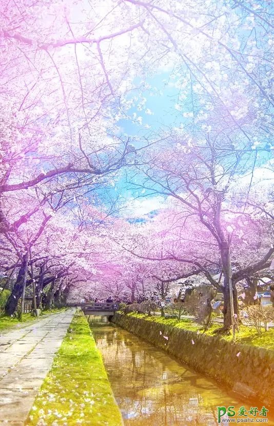 PS打造日式动漫效果的桃花园风景图片。